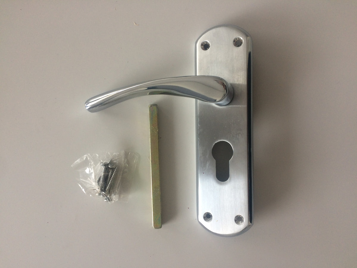 SONNATO VERONA PC/SC LEVER ON PLATE EURO HANDLES