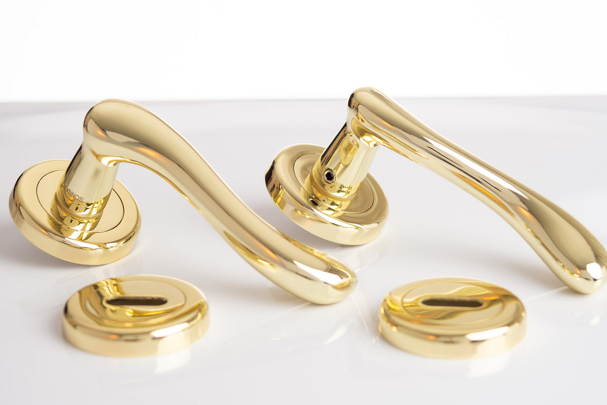 SONNATO BARI BRASS LEVER ON ROSE HANDLES