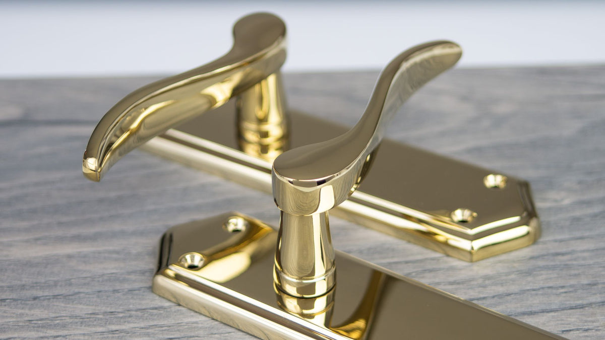 SONNATO TORINO BRASS LEVER ON LATCH HANDLES
